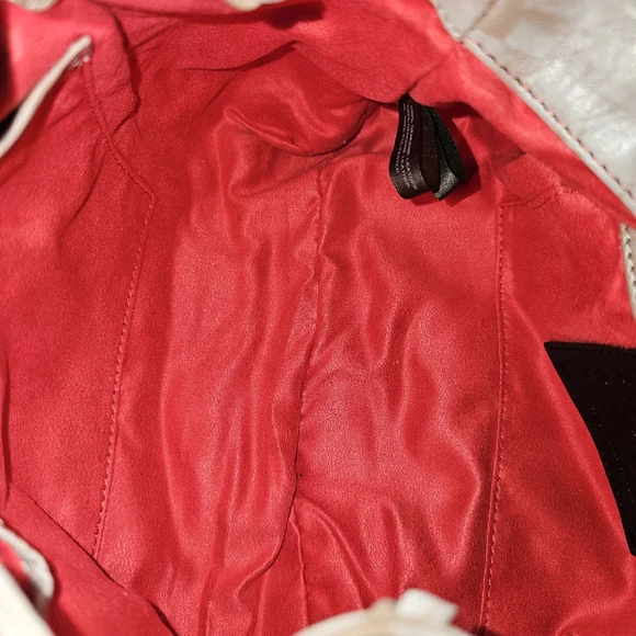 Sharif leather shoulder bag. - Picture 9 of 15